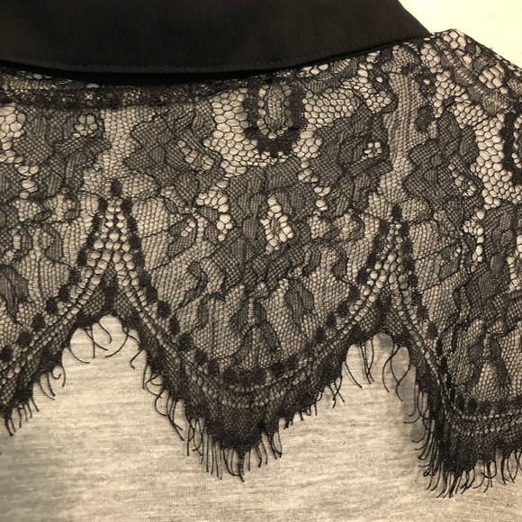 Jolt collared shirt with lace detailing on back. - Picture 4 of 9